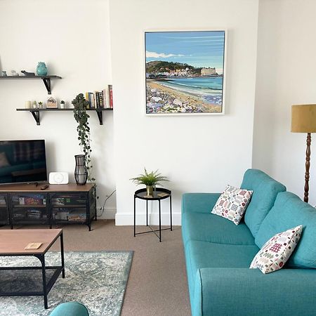 Private Parking, Central Llandudno, King Bed With Ensuite At Clement Lodge Esterno foto