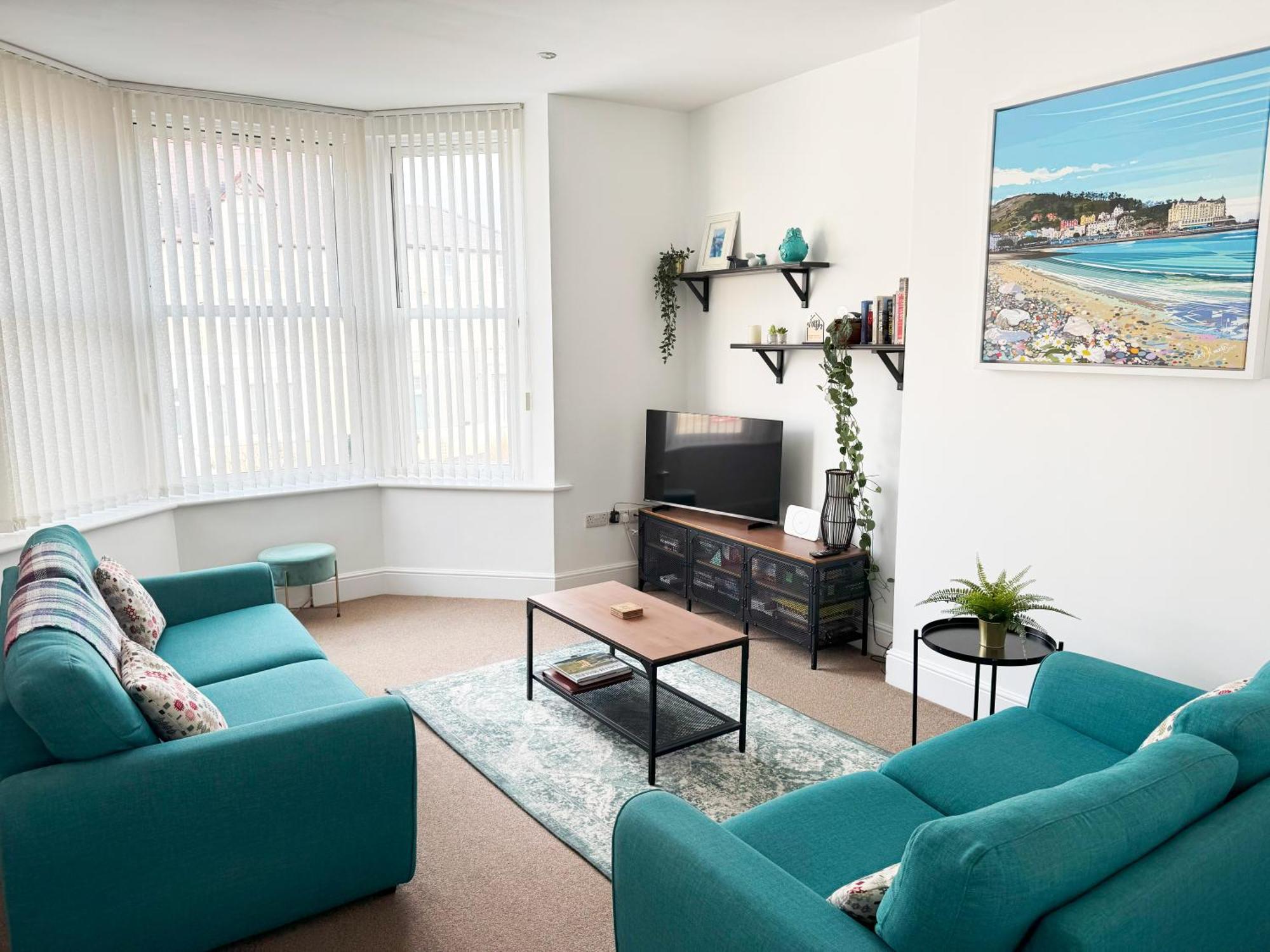 Private Parking, Central Llandudno, King Bed With Ensuite At Clement Lodge Esterno foto