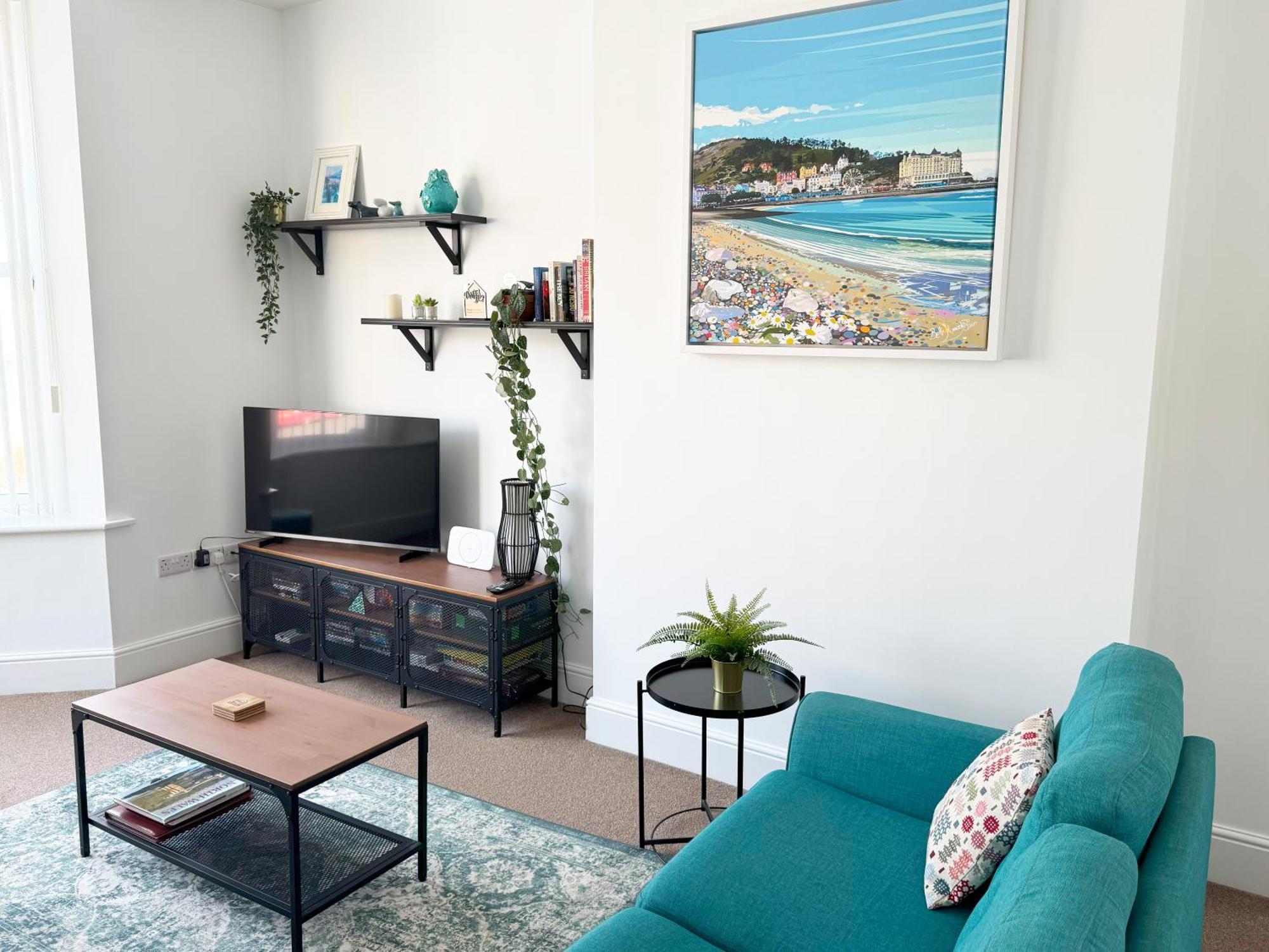 Private Parking, Central Llandudno, King Bed With Ensuite At Clement Lodge Esterno foto